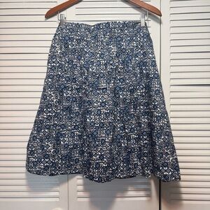 BCBG Maxazria Lined Geometric Blue/White A-Line Above Knee Skirt Cotton Size 12